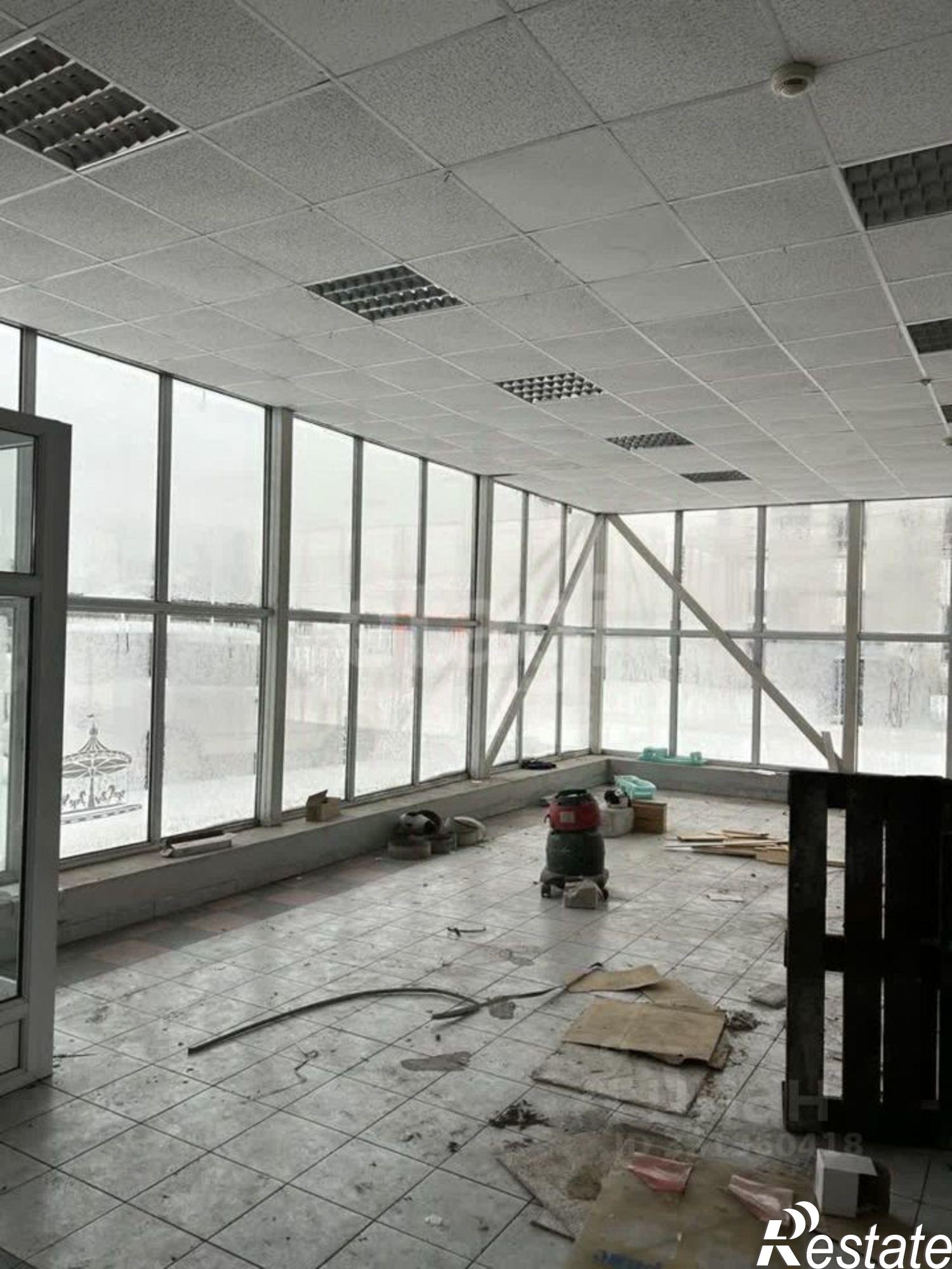 Купить помещение свободного назначения за 10 494 800 рублей на городской округ Псков