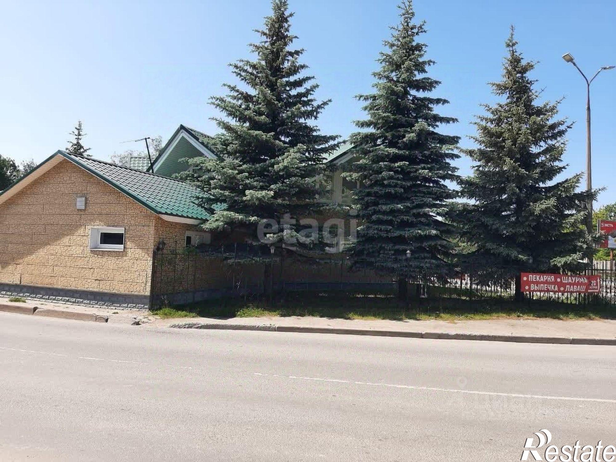 Купить помещение свободного назначения за 19 000 200 рублей на городской округ Псков