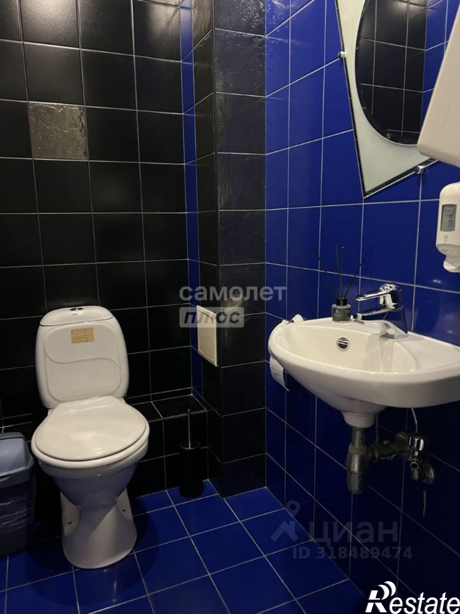 Купить помещение свободного назначения за 20 927 500 рублей на улица Розы Люксембург, 30