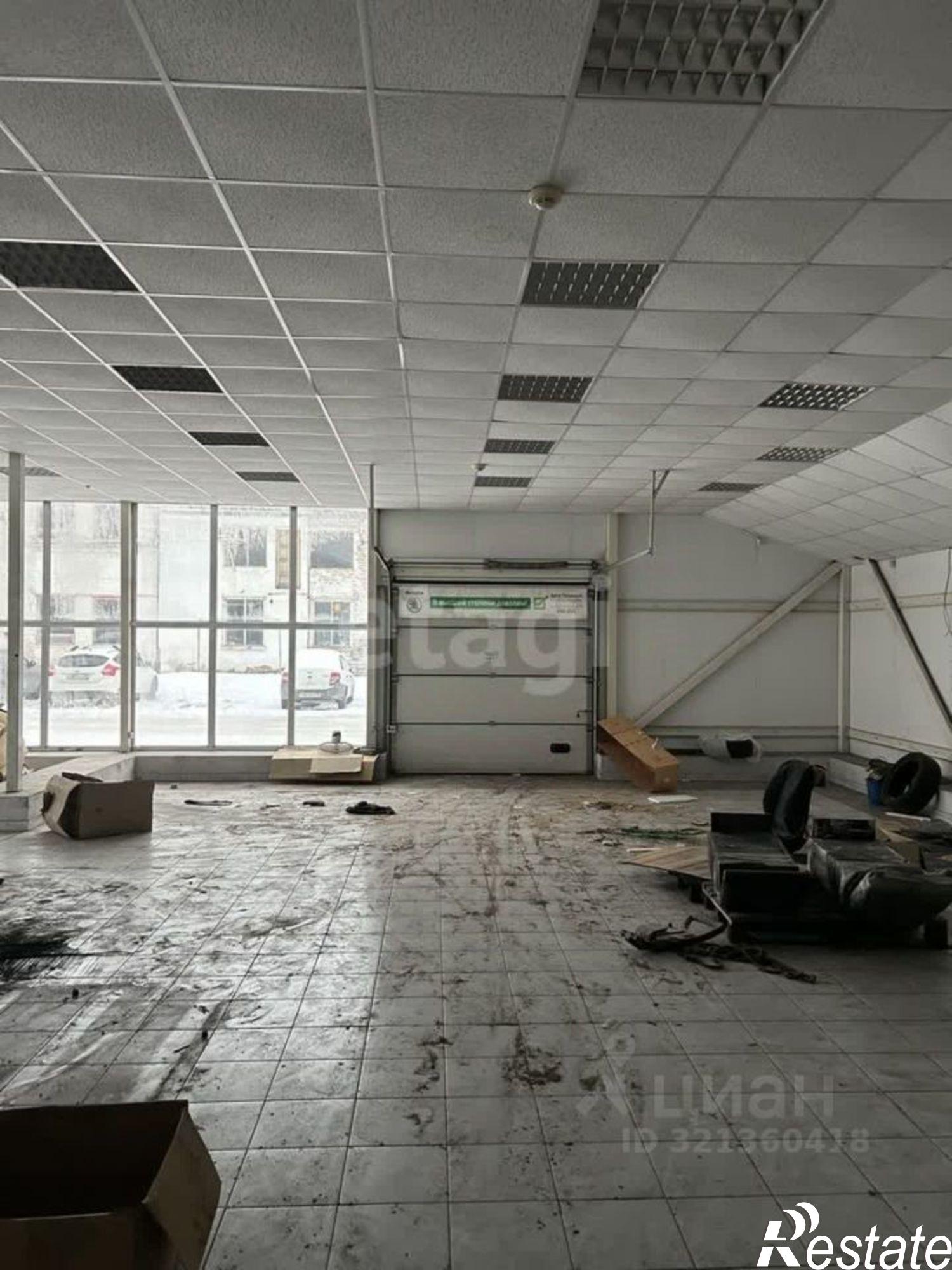 Купить помещение свободного назначения за 10 494 800 рублей на улица Декабристов, 19