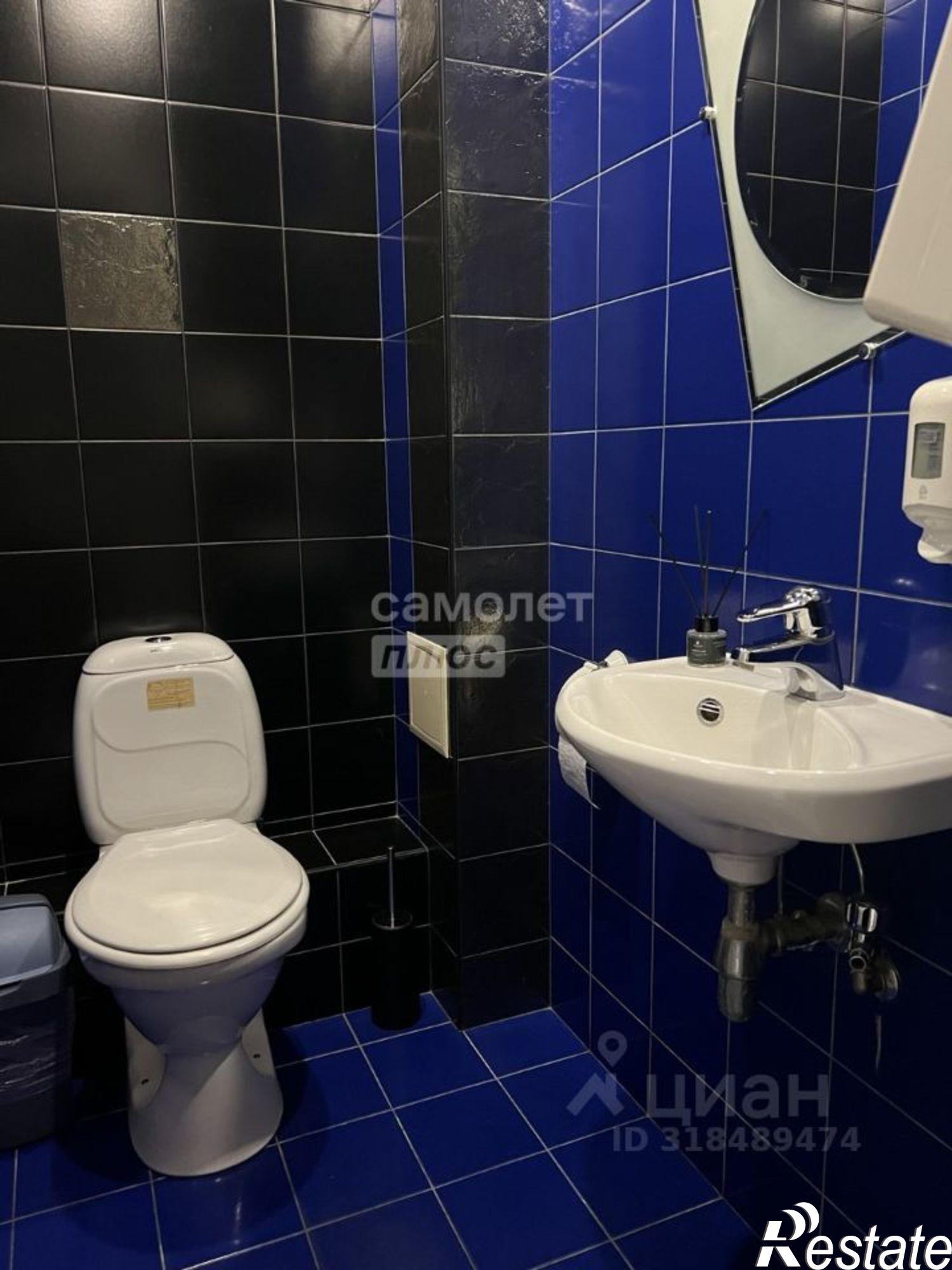 Купить помещение свободного назначения за 20 927 500 рублей на улица Розы Люксембург, 30