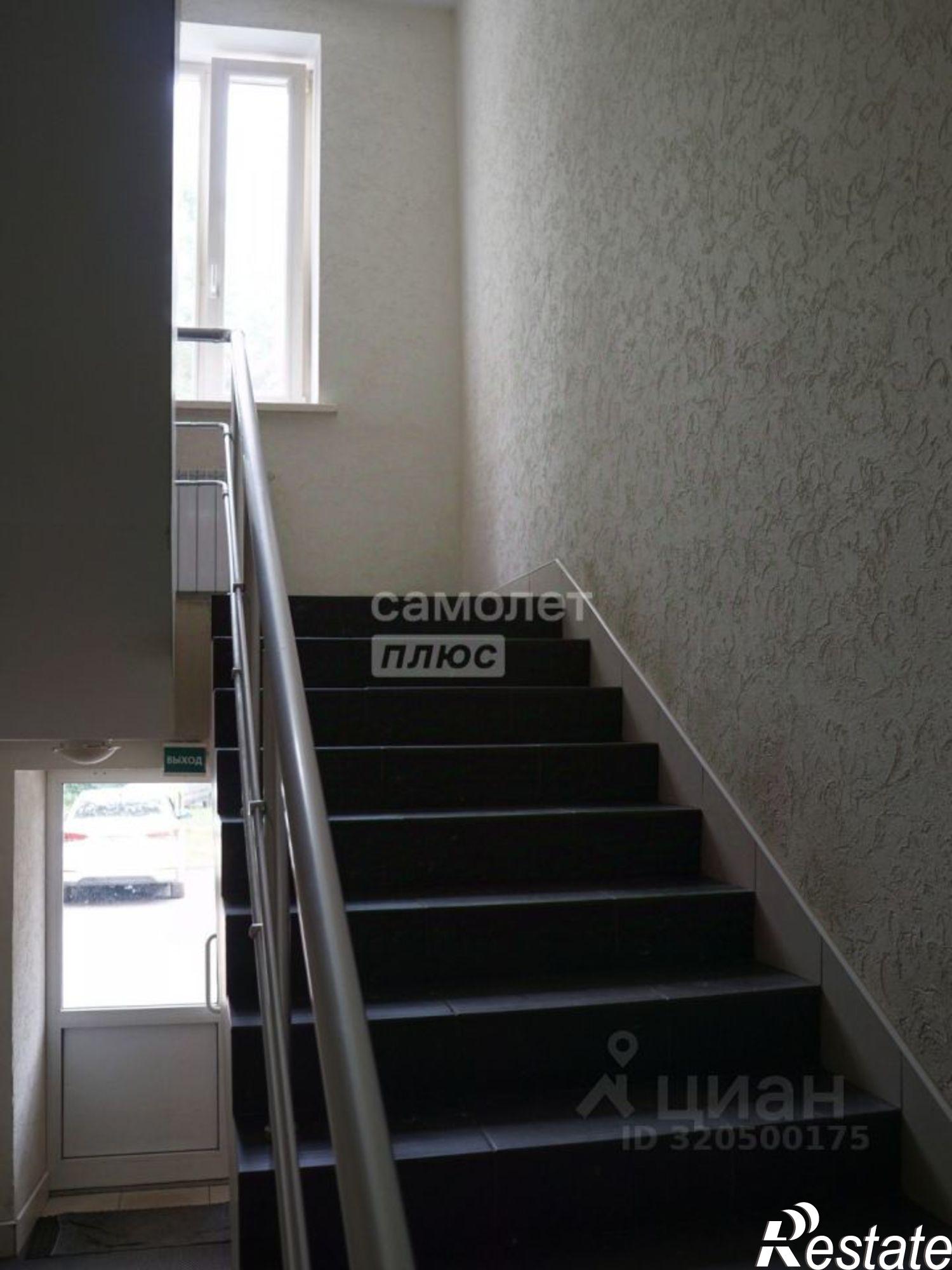 Купить помещение свободного назначения за 69 945 100 рублей на улица Металлистов, 18