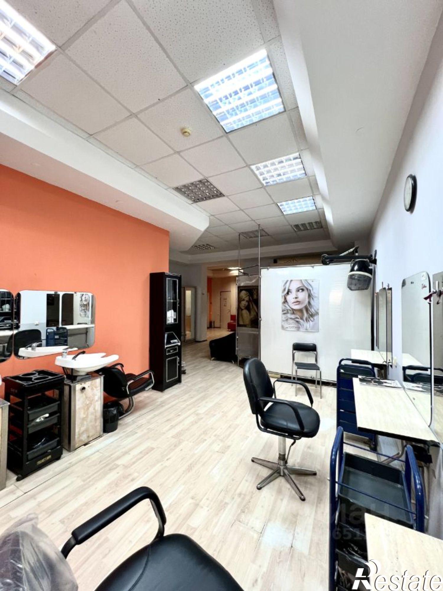 Купить помещение свободного назначения за 7 260 550 рублей на Коммунальная улица, 44Б