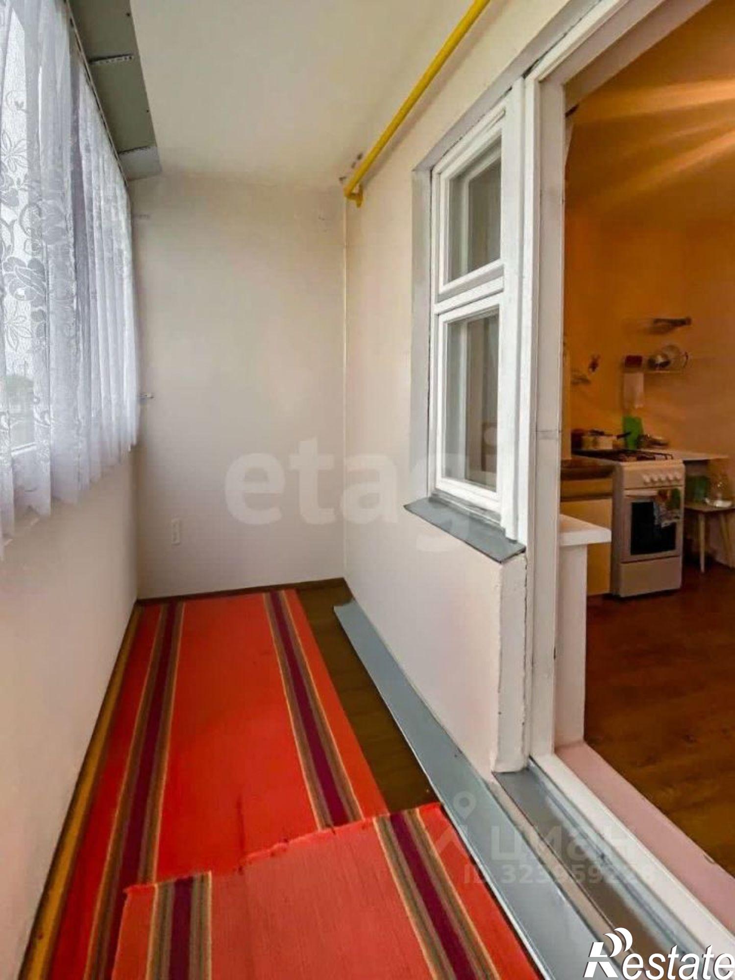 Купить квартиру за 3 200 000 рублей на Новгородская улица, 12