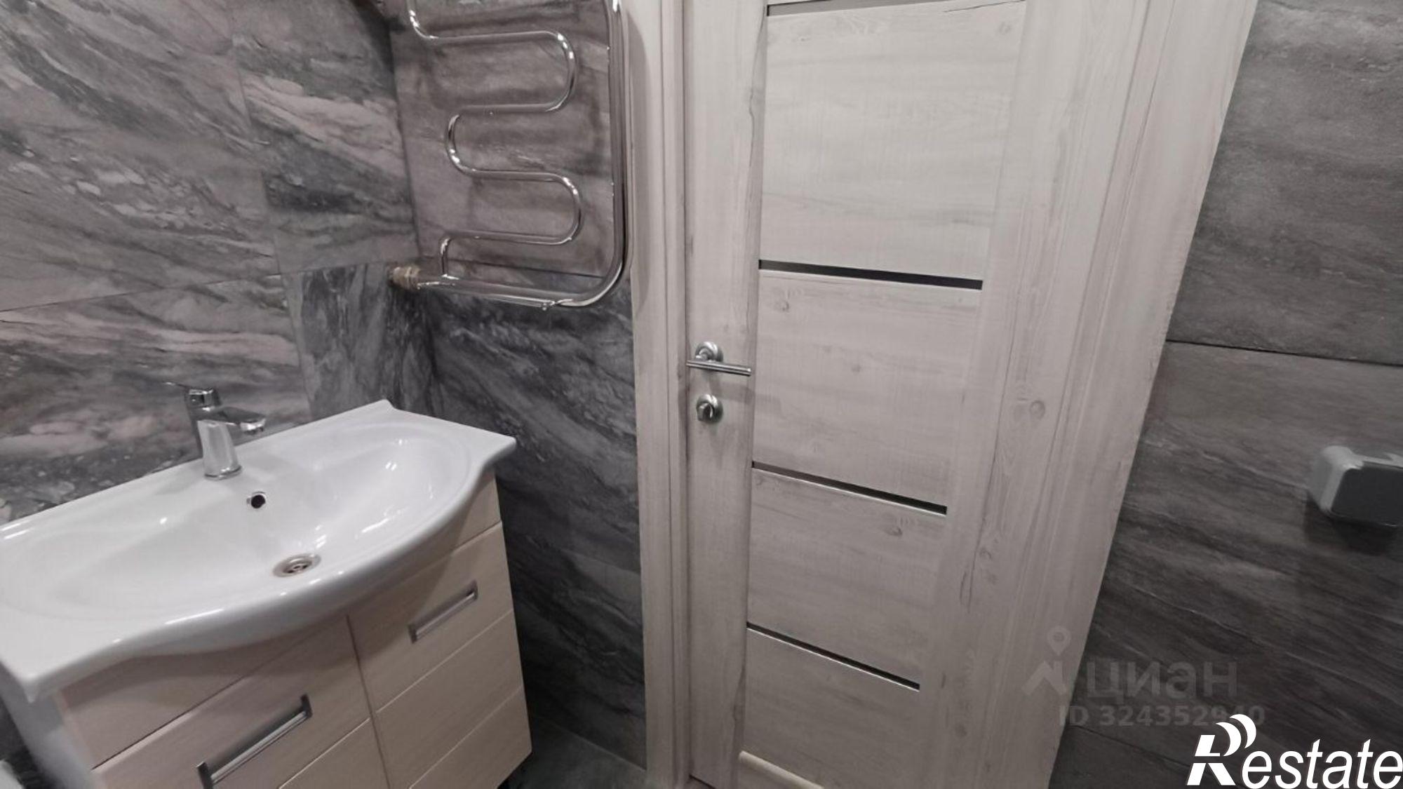 Купить квартиру за 5 200 000 рублей на улица Крестки, 7