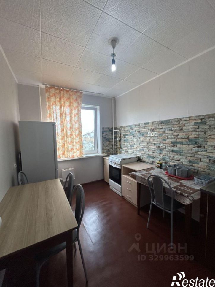 3-комн квартира Коммунальная улица, 77,  д. 77