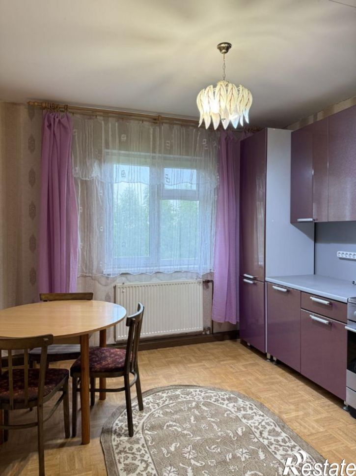3-комн квартира улица Клавы Назаровой, 66,  д. 66