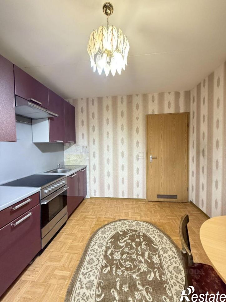3-комн квартира улица Клавы Назаровой, 66,  д. 66