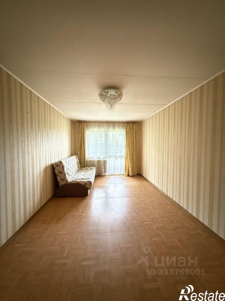 3-комн квартира улица Клавы Назаровой, 66,  д. 66
