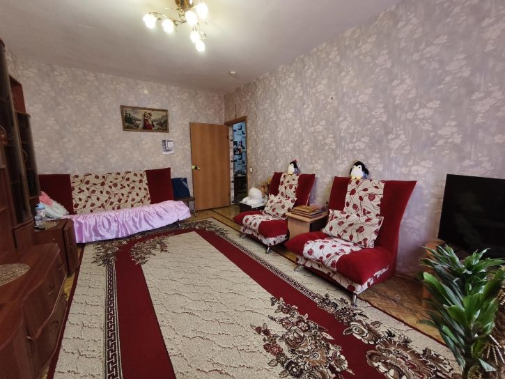 2-комн квартира Никольская улица, 2А
