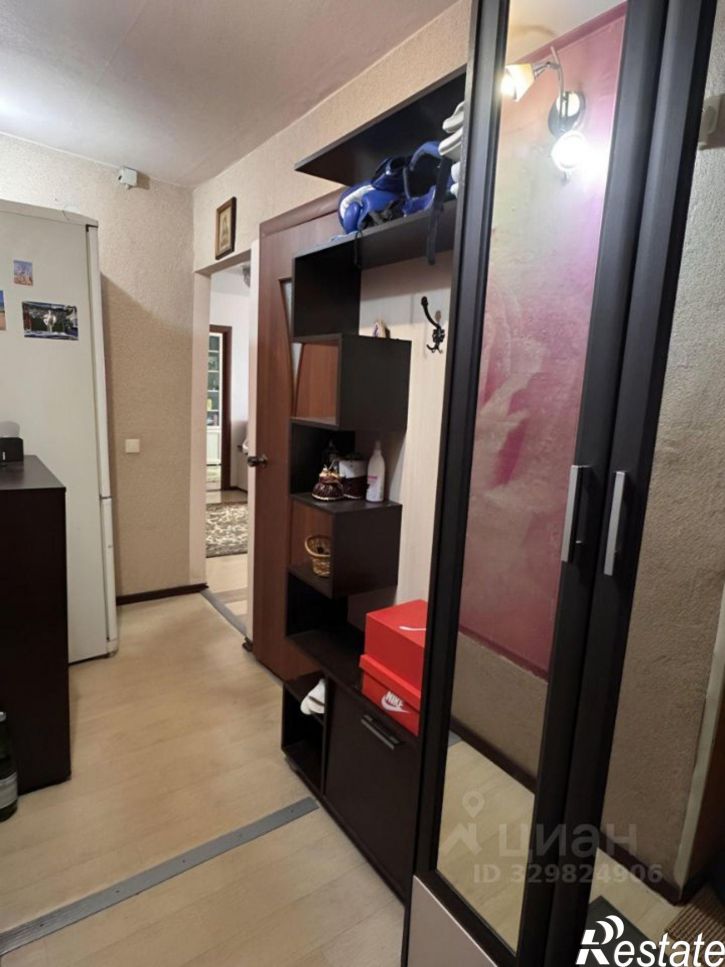 2-комн квартира улица Островских Молодогвардейцев, 8,  д. 8