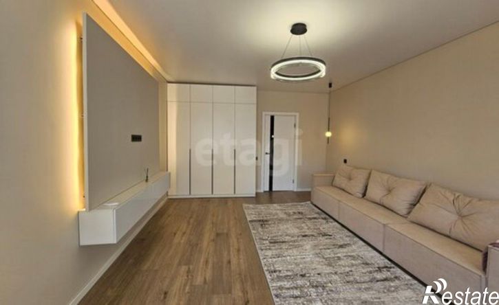 2-комн квартира улица Ижорского Батальона, 45,  д. 45