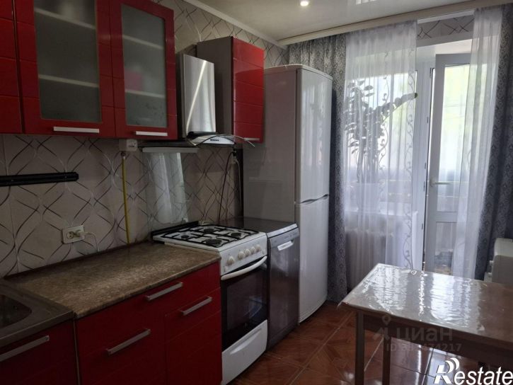 3-комн квартира улица Гагарина, 112А,  д. 112А