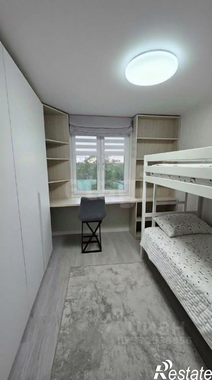 3-комн квартира улица Юрия Гагарина, 7А,  д. 7А
