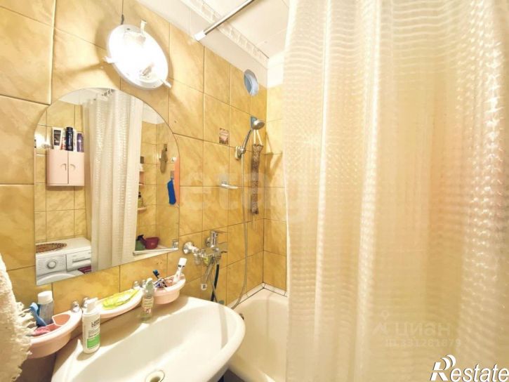 3-комн квартира Индустриальная улица, 1,  д. 1
