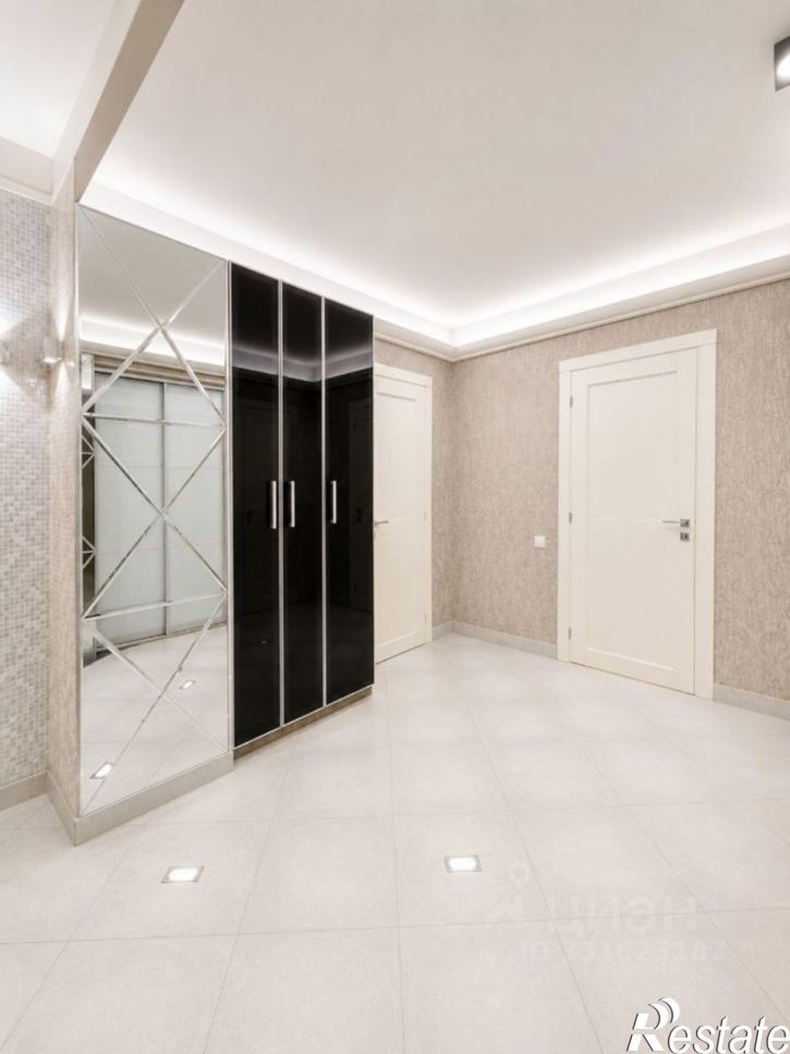 3-комн квартира Псков, Коммунальная ул, 79