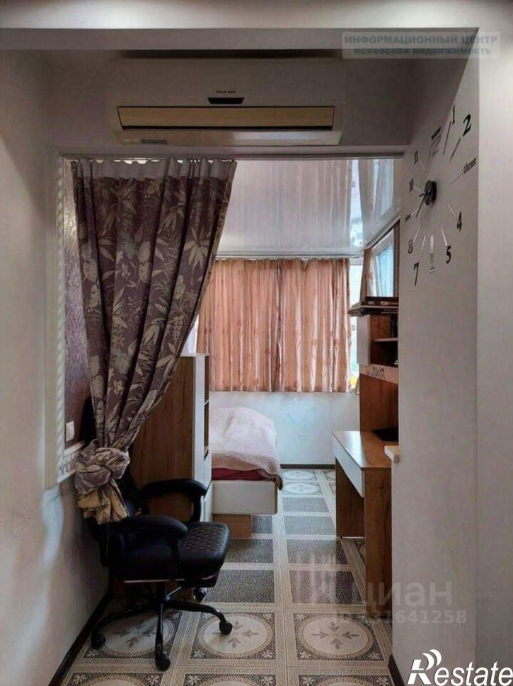 3-комн квартира Псков, Юбилейная улица, 40