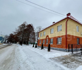 2-комн, 38кв м, этаж 1/2 