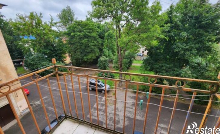 3-комн квартира Великие Луки, проспект Ленина, 25