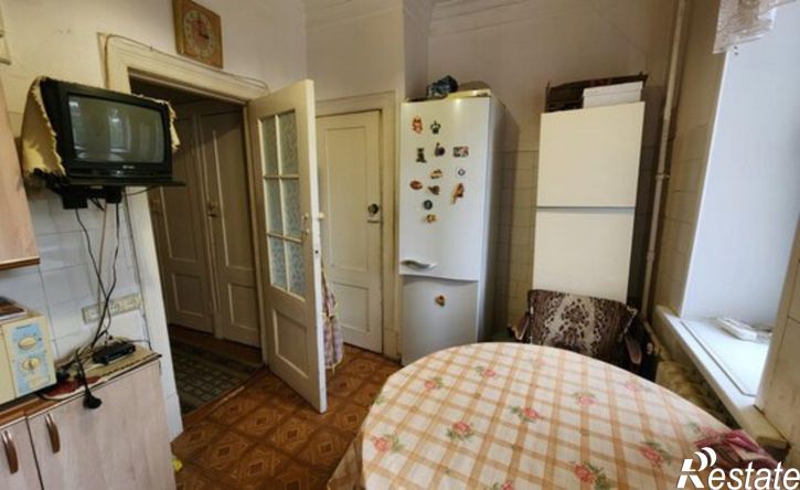 3-комн квартира Великие Луки, проспект Ленина, 25