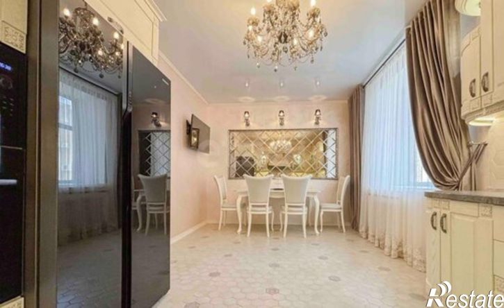 3-комн квартира Псков, улица Льва Толстого, 3