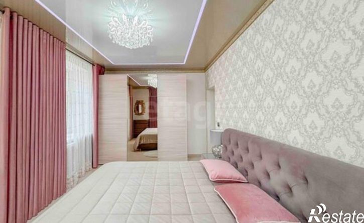 3-комн квартира Псков, улица Льва Толстого, 3