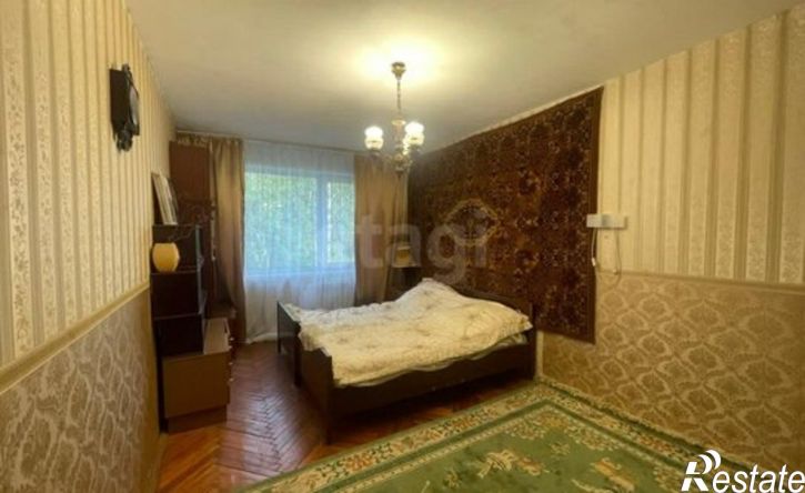 3-комн квартира Остров, улица ДОС, 17
