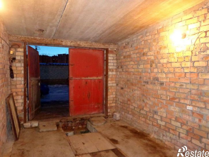 Гараж/парковка Псков, улица Труда, 68Б