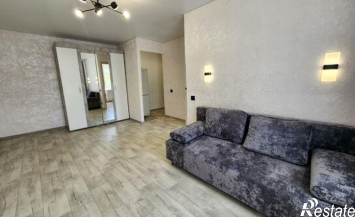 2-комн квартира Великие Луки, проспект Ленина, 53