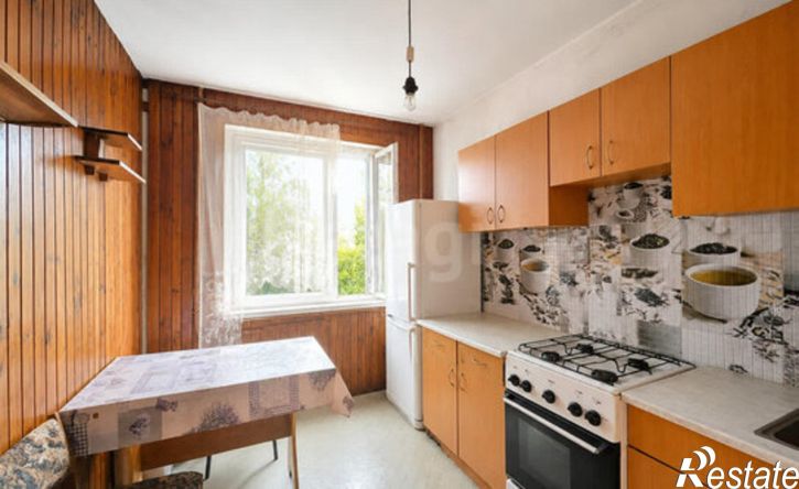 3-комн квартира Псков, улица Байкова, 4