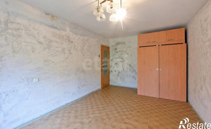 3-комн квартира Псков, улица Байкова, 4