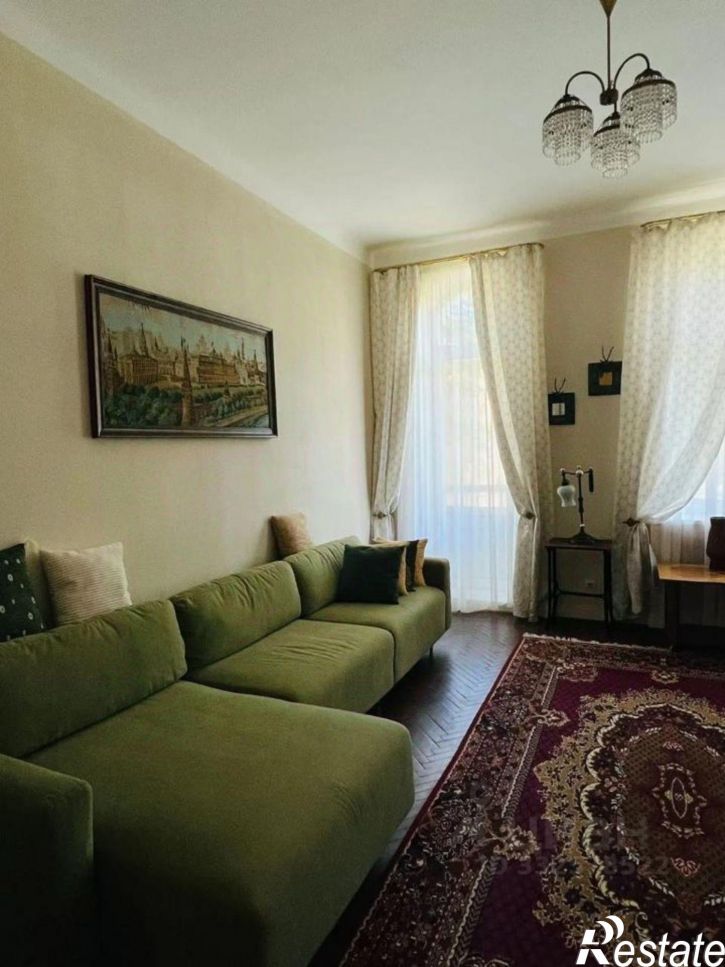 2-комн квартира Псков, Октябрьский проспект, 44