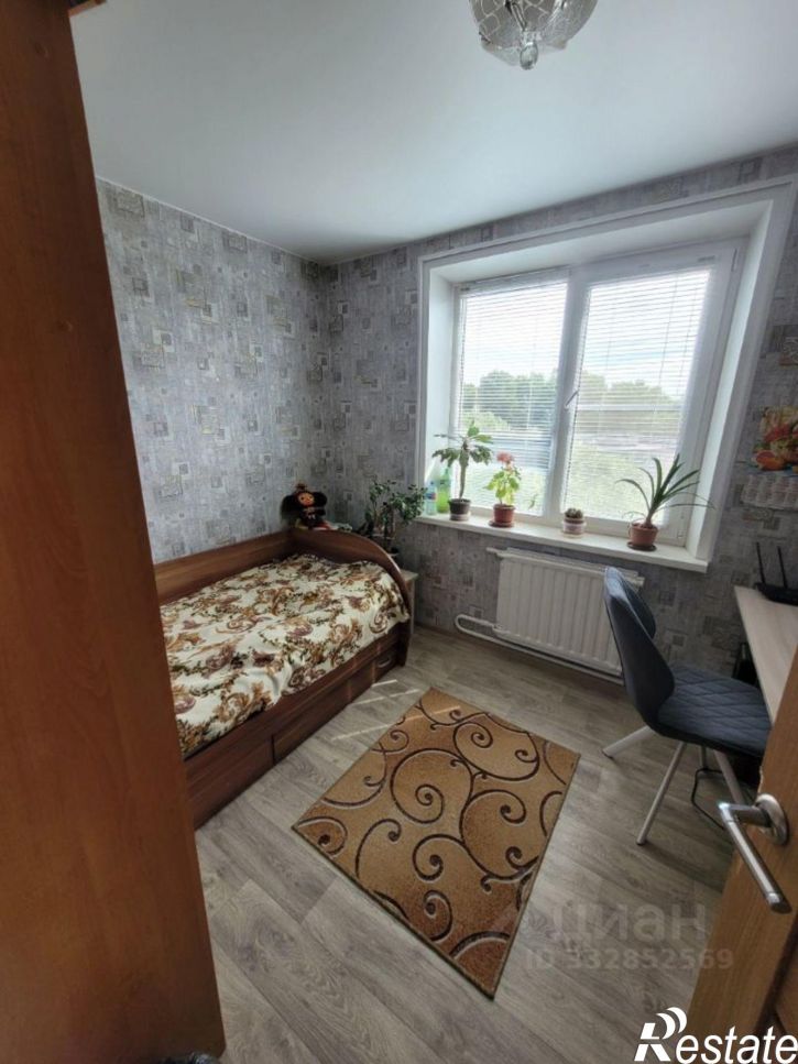 4-комн квартира ул Петрова, 45,  д. 45
