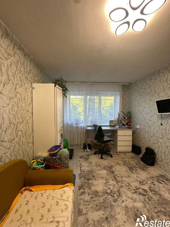2-комн квартира Псков, улица Металлистов, 32А