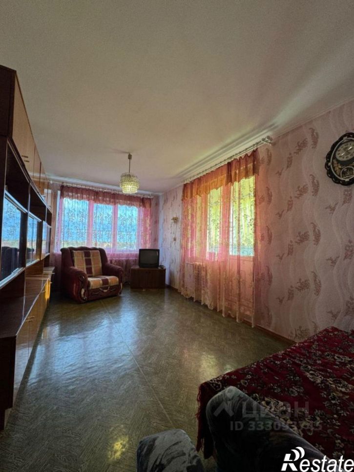 2-комн квартира Псков, Сиреневый бульвар, 1