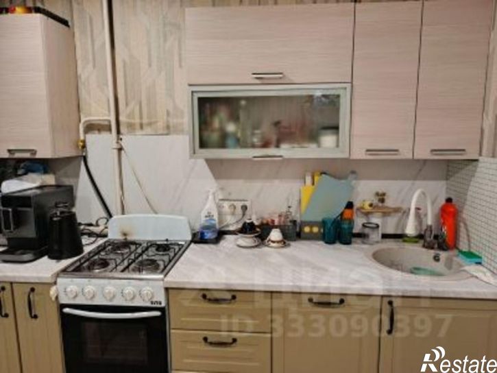 2-комн квартира Псков, улица Алтаева, 8