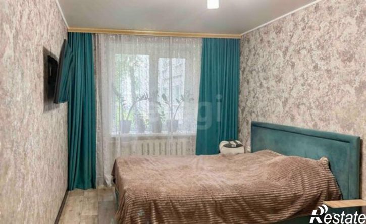 4-комн квартира Псков, улица Белинского, 85А