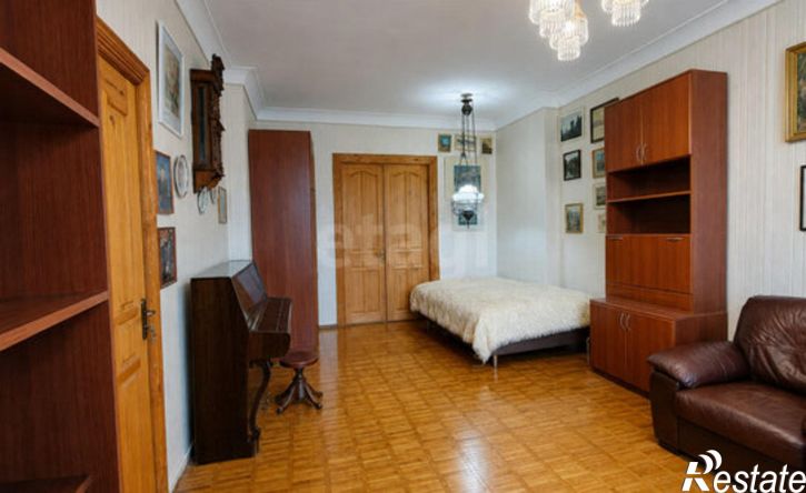 3-комн квартира Псков, улица Яна Фабрициуса, 22
