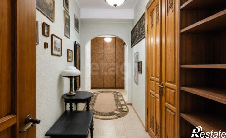 3-комн квартира Псков, улица Яна Фабрициуса, 22