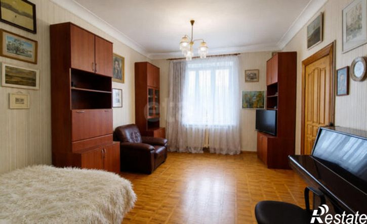 3-комн квартира Псков, улица Яна Фабрициуса, 22