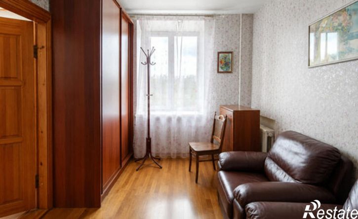 3-комн квартира Псков, улица Яна Фабрициуса, 22