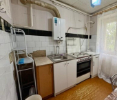 2-комн, 42кв м, этаж 2/2 Остров, улица Карла Маркса, 3