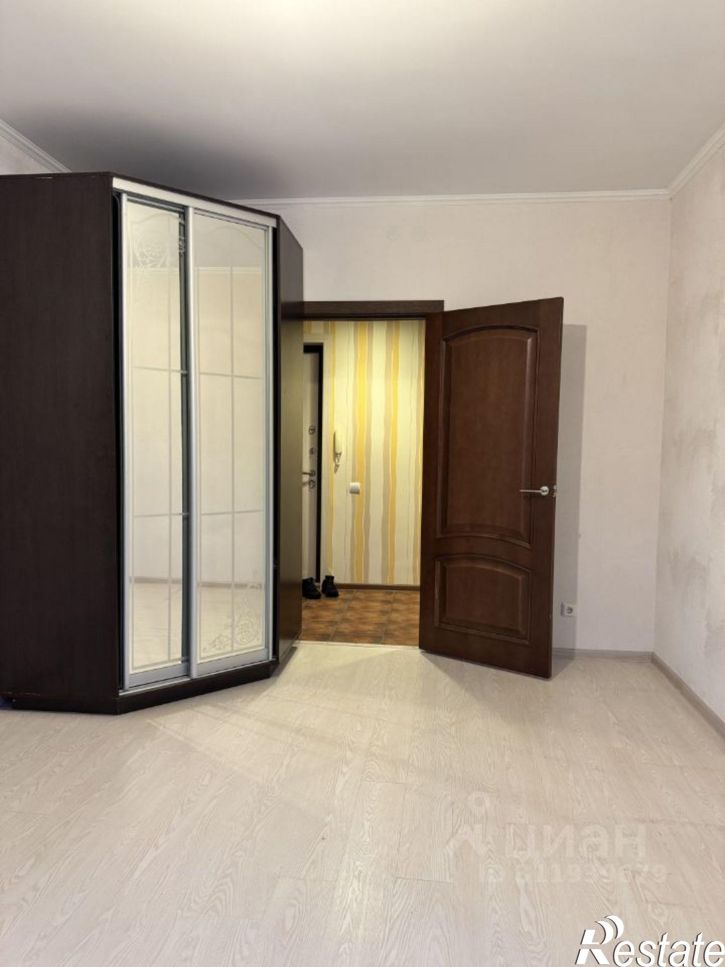 2-комн квартира Псков, Юбилейная улица, 40