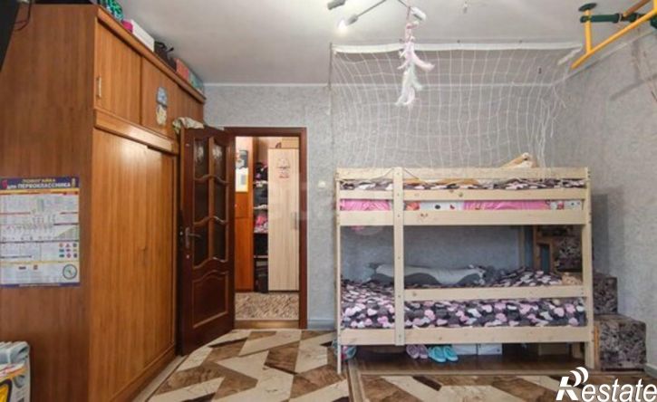 2-комн квартира Остров, улица Меркурьева, 28