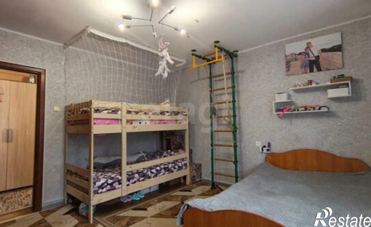 2-комн квартира Остров, улица Меркурьева, 28