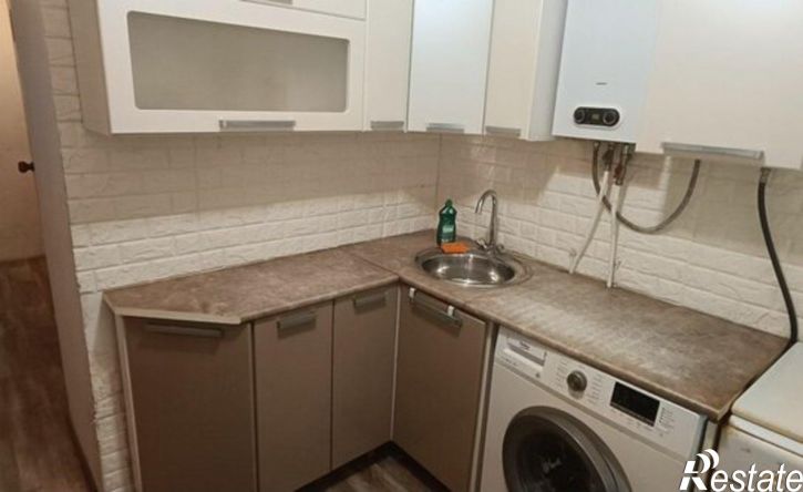 2-комн квартира Великие Луки, Зенцовская улица, 3