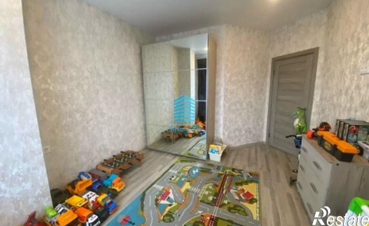 3-комн квартира Великие Луки, улица Винатовского, 66