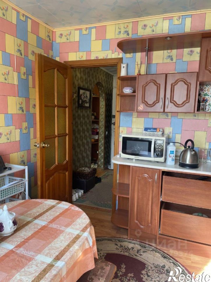2-комн квартира Псков, улица Генерала Маргелова, 11