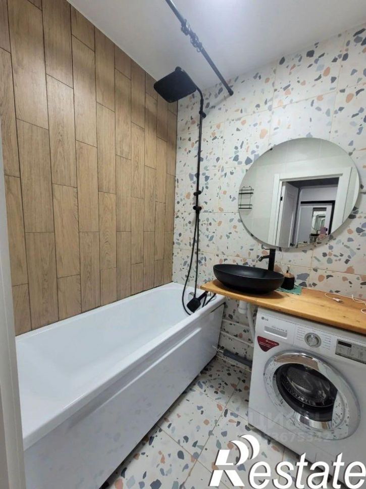 3-комн квартира Завеличенская улица, 20,  д. 20
