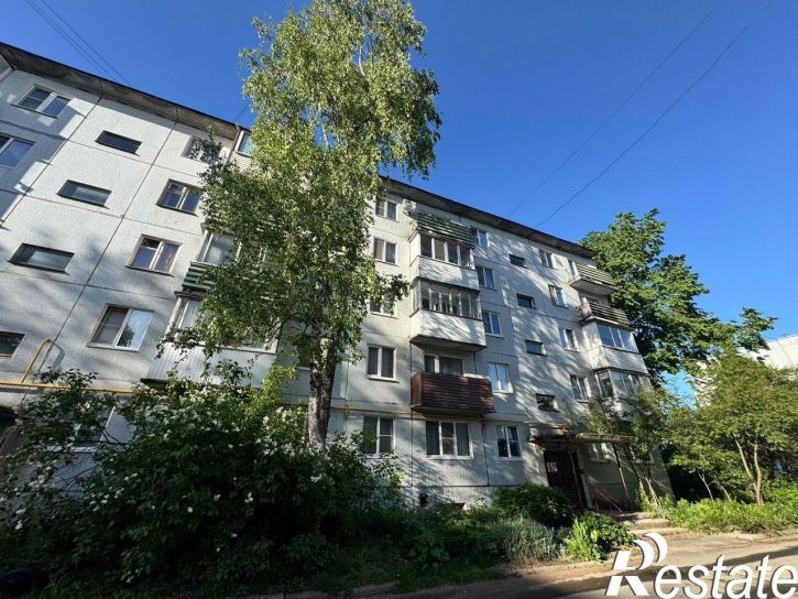 2-комн квартира улица Металлистов, 3,  д. 3
